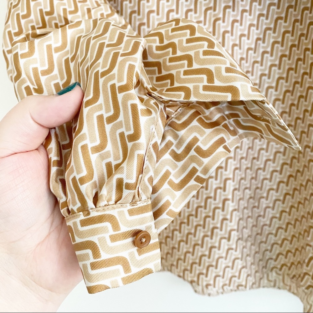 Joie Joslin Bow Tie Silk Blouse Chain Print Oak Tan XL NWT - Picture 8 of 13
